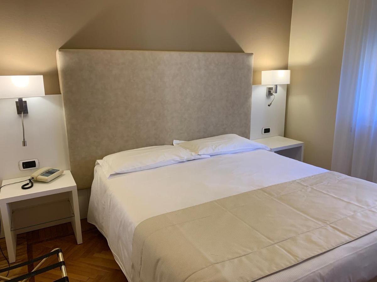 Hotel Bellavista Menaggio Ngoại thất bức ảnh